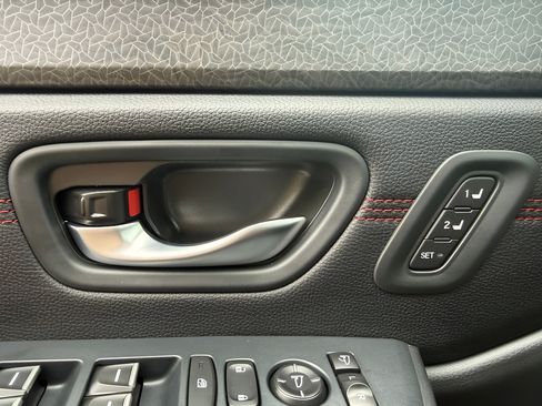 New 2026 Honda Pilot Black Edition image 19