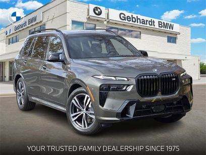 New 2026 BMW X7 M60i w/ Executive Package