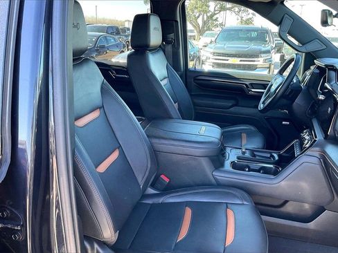 Used 2024 GMC Sierra 2500 AT4 w/ AT4 Premium Plus Package image 30