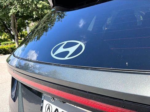 Used 2025 Hyundai Tucson Limited AWD/4WD image 31
