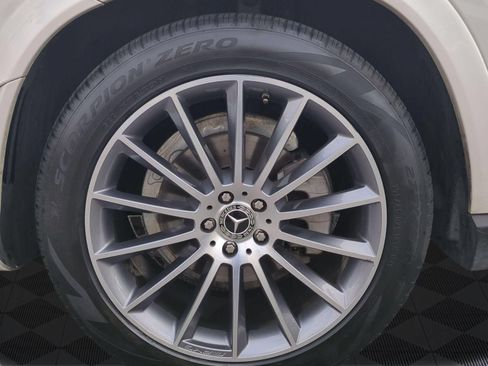 Used 2022 Mercedes-Benz GLE 350 4MATIC image 9
