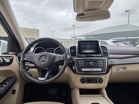 Used 2017 Mercedes-Benz GLE 350 image 12