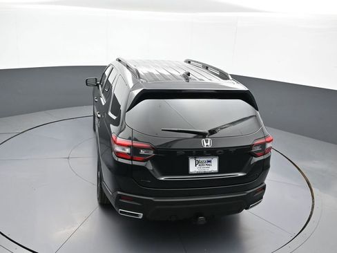 Certified 2023 Honda Pilot Sport image 38