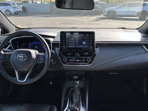Used 2022 Toyota Corolla XSE FWD image 6