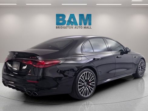 Used 2026 Mercedes-Benz E 53 AMG e 4MATIC Sedan image 7