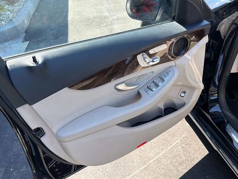 Used 2016 Mercedes-Benz C 300 4MATIC Sedan w/ Premium 1 Package image 14