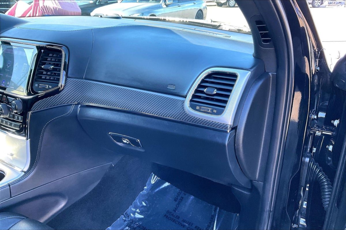 Used 2019 Jeep Grand Cherokee SRT AWD/4WD image 13