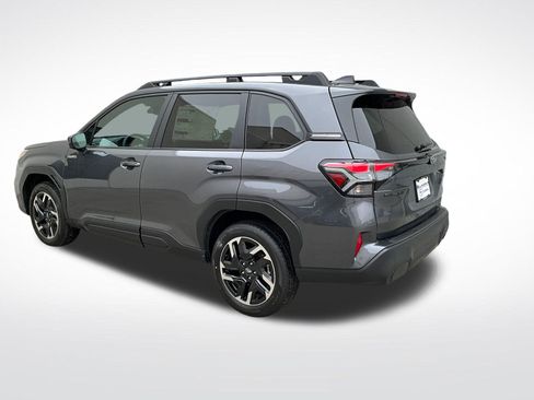 New 2026 Subaru Forester Premium AWD/4WD image 3