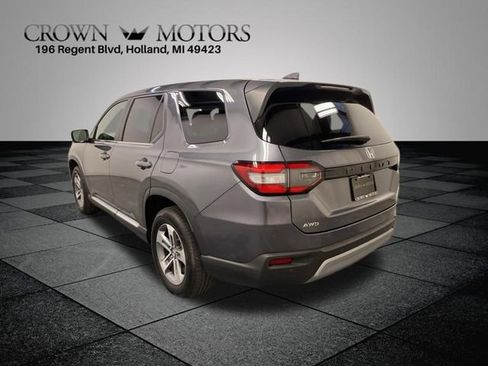 Certified 2025 Honda Pilot EX-L image 4