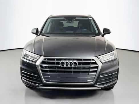 Used 2019 Audi Q5 2.0T Premium w/ Convenience Package AWD/4WD image 2