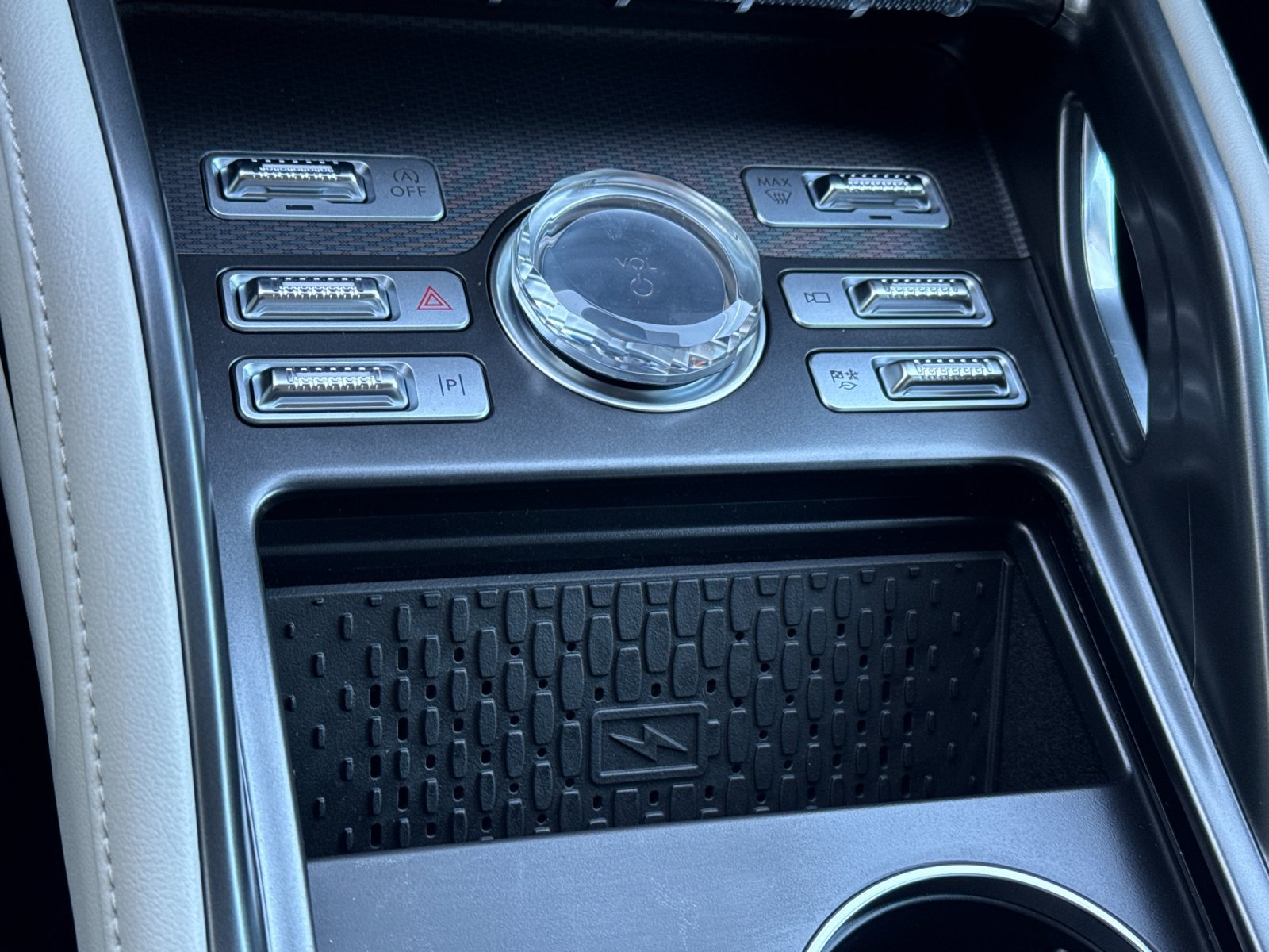 New 2026 Lincoln Nautilus Premier AWD/4WD image 20