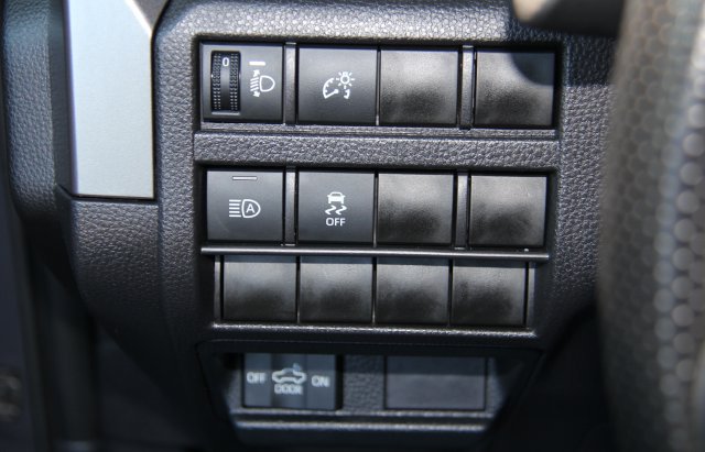 Used 2026 Toyota Tacoma SR5 AWD/4WD image 32