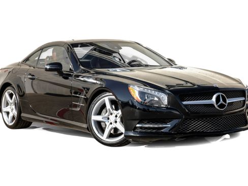 Used 2016 Mercedes-Benz SL 400 w/ Premium I Package image 6