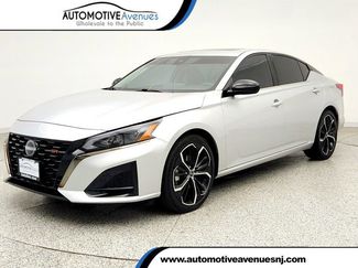 Used 2024 Nissan Altima 2.5 SR w/ SR Premium Package FWD video 1