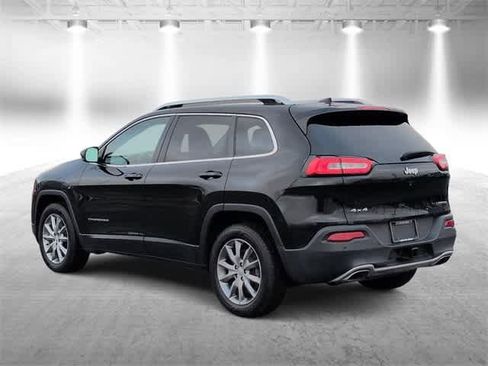 Used 2018 Jeep Cherokee Limited w/ Trailer Tow Group image 6