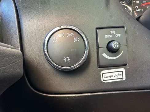 Used 2019 GMC Savana 3500 Extended w/ Driver Convenience Package image 13