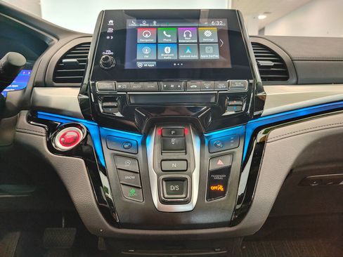 Used 2023 Honda Odyssey Touring image 23