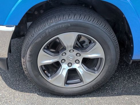 Used 2022 RAM 1500 Laramie AWD/4WD image 12