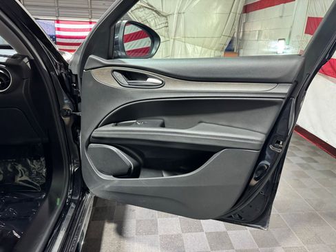 Used 2020 Alfa Romeo Stelvio Ti w/ Active Blind Spot Package image 12