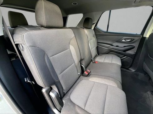 Used 2019 Chevrolet Traverse LT image 29