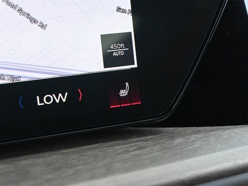 Certified 2025 Audi Q5 Premium w/ Convenience Package image 12