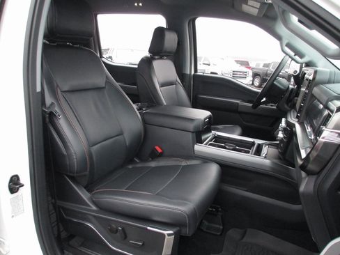 Used 2023 Ford F350 Lariat w/ Lariat Ultimate Package image 23