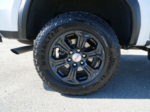 Certified 2023 GMC Canyon Elevation w/ Convenience Package image 12