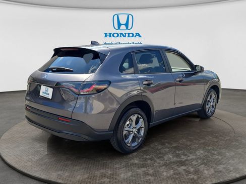 New 2026 Honda HR-V LX image 5