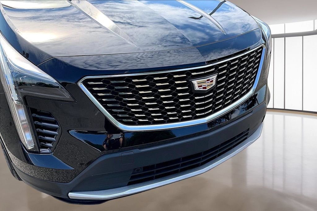 Certified 2023 Cadillac XT4 Premium Luxury FWD image 29