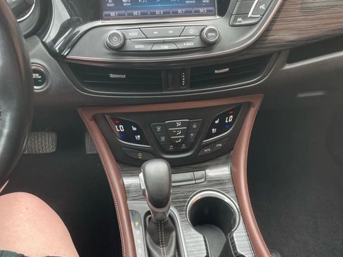Used 2017 Buick Envision Premium w/ Driver Confidence Package image 8