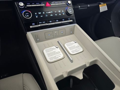 New 2026 Hyundai Santa Fe Limited AWD/4WD image 33