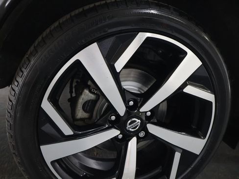 Used 2022 Nissan Rogue Sport SL w/ Premium Package AWD/4WD image 32