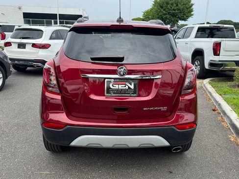 Used 2022 Buick Encore Preferred w/ Safety Package AWD/4WD image 5