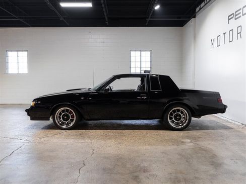 Used 1987 Buick Regal Coupe RWD image 4
