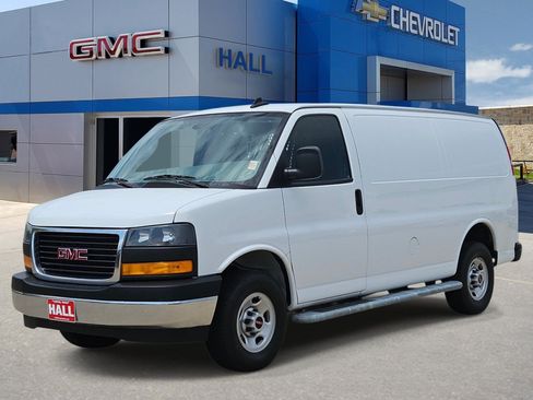 Certified 2024 GMC Savana 2500 w/ Driver Convenience Package RWD image 3