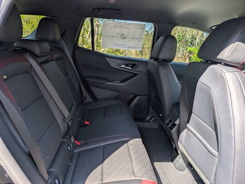 New 2026 Chevrolet Equinox RS FWD image 17