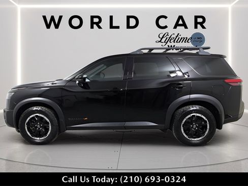 Used 2024 Nissan Pathfinder Rock Creek image 4
