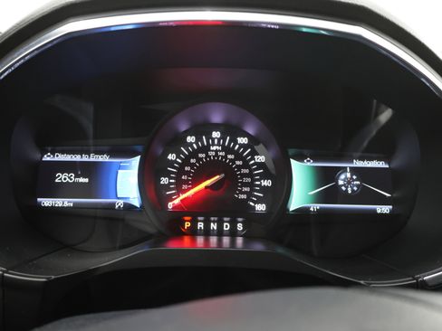 Used 2020 Ford Edge ST w/ Equipment Group 401A image 10