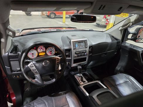 Used 2014 Nissan Titan PRO-4X image 30