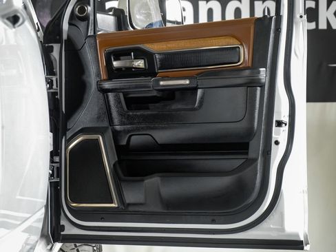 Used 2019 RAM 2500 Limited image 36