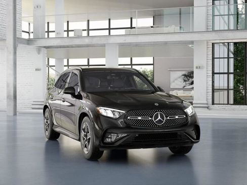 New 2026 Mercedes-Benz GLC 300 4MATIC image 9