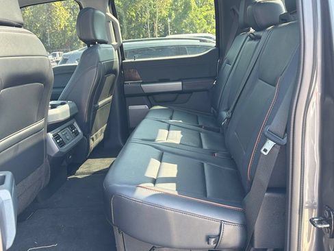 Used 2025 Ford F250 Lariat w/ Lariat Ultimate Package AWD/4WD image 12