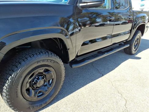 Used 2023 Toyota Tacoma SR image 11