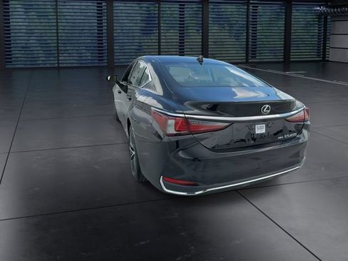 Certified 2024 Lexus ES 250 w/ Premium Package AWD/4WD image 7