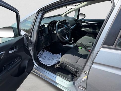 Used 2018 Honda Fit LX image 15