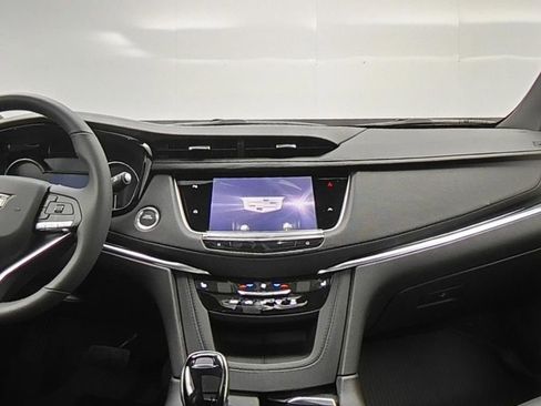 New 2025 Cadillac XT6 Luxury w/ LPO, Floor Liner Package image 10