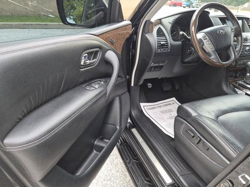 Used 2017 INFINITI QX80 4WD image 11
