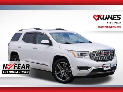 Used 2019 GMC Acadia Denali w/ Technology Package AWD/4WD image 1
