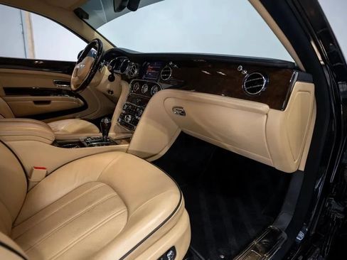 Used 2011 Bentley Mulsanne RWD image 16