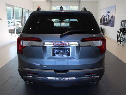 Used 2021 GMC Acadia Denali w/ Denali Ultimate Package AWD/4WD image 29